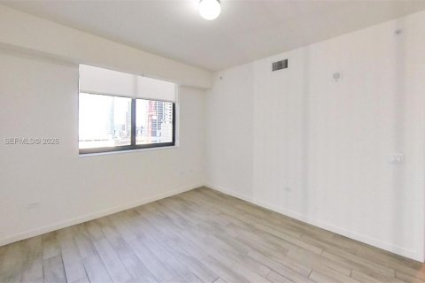 Condominio en venta en Miami, Florida, 3 dormitorios, 133.59 m2 № 2029072 - foto 13