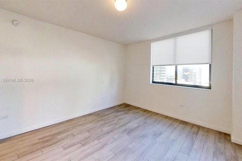 Condominio en venta en Miami, Florida, 3 dormitorios, 133.59 m2 № 2029072 - foto 15