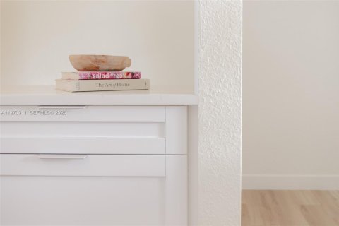 Condominio en venta en Pompano Beach, Florida, 2 dormitorios, 102.19 m2 № 2031059 - foto 10