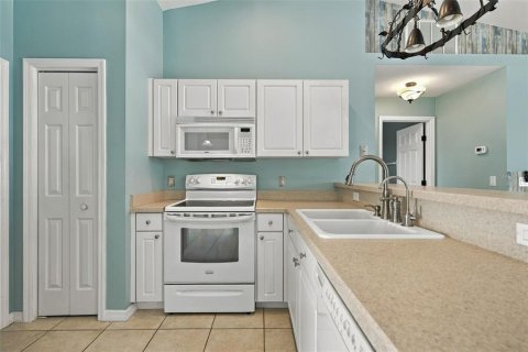 Casa en venta en Inverness, Florida, 4 dormitorios, 156.54 m2 № 2384258 - foto 12