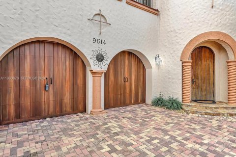 Casa en venta en Parkland, Florida, 5 dormitorios, 369.01 m2 № 2000258 - foto 6