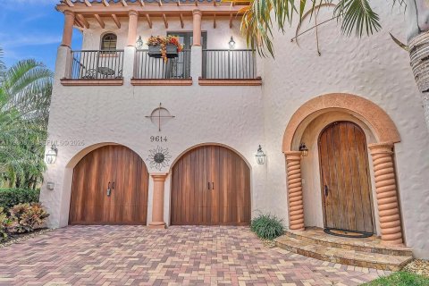 Casa en venta en Parkland, Florida, 5 dormitorios, 369.01 m2 № 2000258 - foto 4