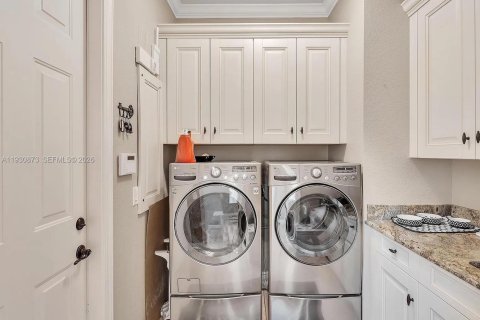 Casa en venta en Parkland, Florida, 5 dormitorios, 369.01 m2 № 2000258 - foto 25