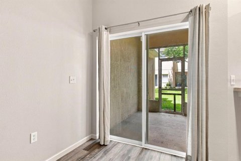 Купить таунхаус в Тампа, Флорида 11 комнат, 140.56м2, № 2350047 - фото 23