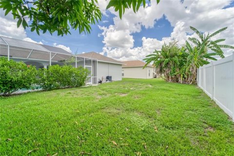 House in Winter Haven, Florida 3 bedrooms, 183.57 sq.m. № 1603274 - photo 16