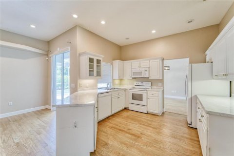 House in Winter Haven, Florida 3 bedrooms, 183.57 sq.m. № 1603274 - photo 30