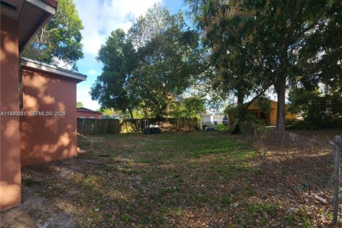 Villa ou maison à louer à Miami, Floride: 4 chambres, 135.45 m2 № 1997891 - photo 3