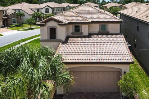 House in Kissimmee, Florida 5 bedrooms, 243.59 sq.m. № 1784289 - photo 3