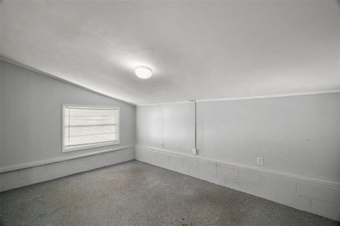 House in Eustis, Florida 3 bedrooms, 120.03 sq.m. № 2238784 - photo 30