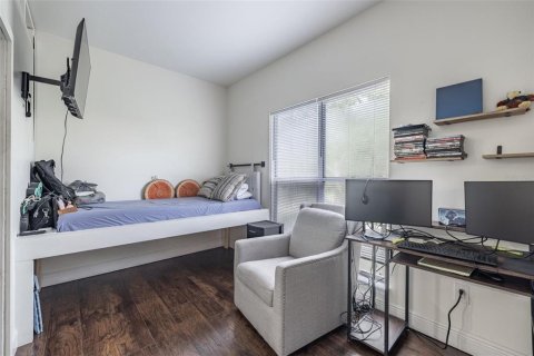 Condo in Tampa, Florida, 1 bedroom  № 1854345 - photo 21
