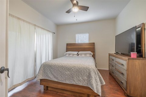 Condo in Tampa, Florida, 1 bedroom  № 1854345 - photo 14
