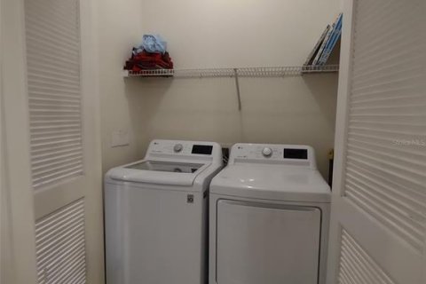 Casa en alquiler en Cape Coral, Florida, 3 dormitorios, 117.52 m2 № 1651518 - foto 7