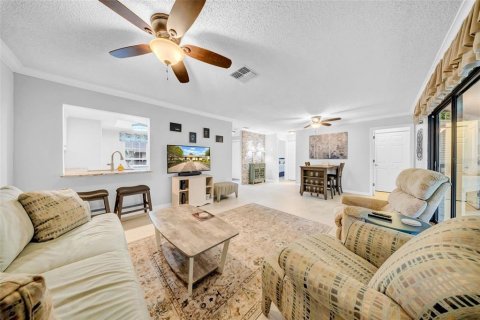 House in Tarpon Springs, Florida 2 bedrooms, 96.15 sq.m. № 1666364 - photo 25