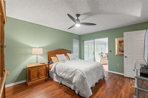 Villa ou maison à vendre à Weeki Wachee, Floride: 2 chambres, 133.69 m2 № 1789069 - photo 16