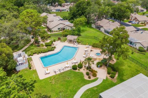 Villa ou maison à vendre à Weeki Wachee, Floride: 2 chambres, 133.69 m2 № 1789069 - photo 30