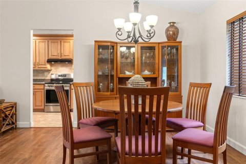 Villa ou maison à vendre à Weeki Wachee, Floride: 2 chambres, 133.69 m2 № 1789069 - photo 6