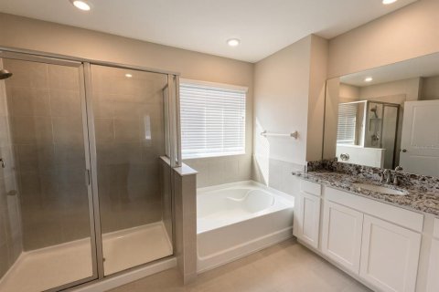 Villa ou maison à vendre à Apollo Beach, Floride: 4 chambres, 312.34 m2 № 2412644 - photo 27