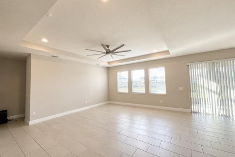 Villa ou maison à vendre à Apollo Beach, Floride: 4 chambres, 312.34 m2 № 2412644 - photo 8
