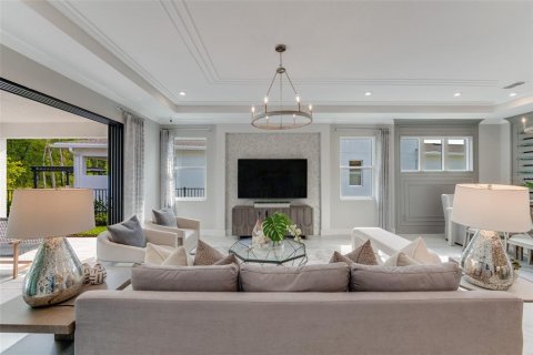 Villa ou maison à vendre à DeLand, Floride: 3 chambres, 212.65 m2 № 2295335 - photo 8