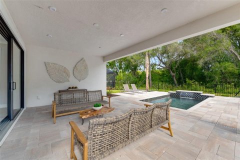 Villa ou maison à vendre à DeLand, Floride: 3 chambres, 212.65 m2 № 2295335 - photo 2