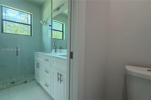 Villa ou maison à vendre à Naples, Floride: 3 chambres, 150.69 m2 № 2260581 - photo 10