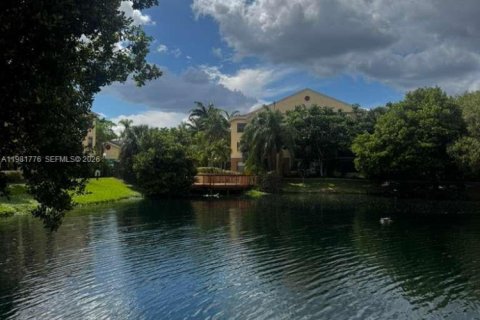 Condominio en alquiler en Sunrise, Florida, 1 dormitorio, 70.05 m2 № 2042997 - foto 28