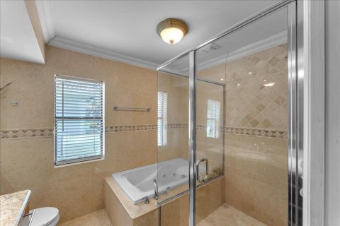 Купить виллу или дом в Корал-Спрингс, Флорида 3 комнаты, 212м2, № 2189470 - фото 18