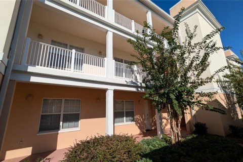 Copropriété à louer à Four Corners, Floride: 3 chambres, 125.79 m2 № 1901670 - photo 1