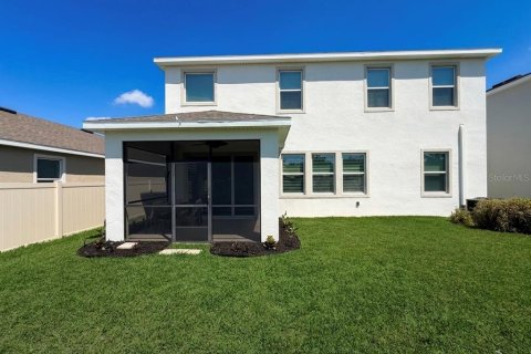 House in Wimauma, Florida 4 bedrooms, 312.34 sq.m. № 2212835 - photo 16