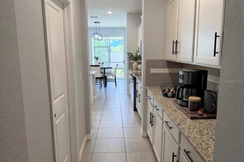 House in Wimauma, Florida 4 bedrooms, 312.34 sq.m. № 2212835 - photo 28