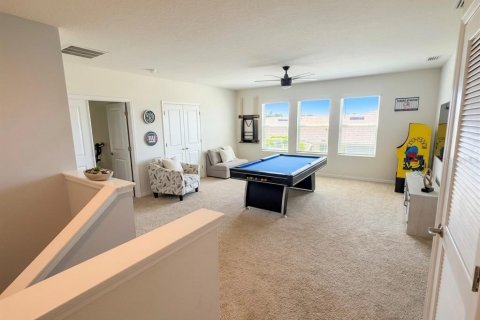 House in Wimauma, Florida 4 bedrooms, 312.34 sq.m. № 2212835 - photo 4