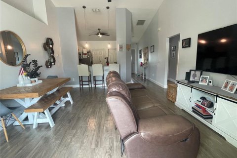 Casa en venta en Orlando, Florida, 3 dormitorios, 118.91 m2 № 2207817 - foto 20