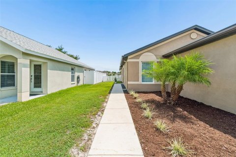 Casa en venta en Brooksville, Florida, 3 dormitorios, 134.34 m2 № 2203693 - foto 8