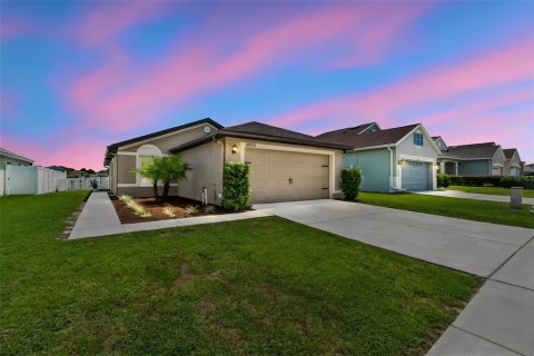 Casa en Brooksville, Florida 3 dormitorios, 134.34 m2 № 2203693