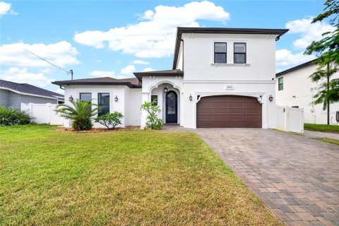 Casa en Tampa, Florida 4 dormitorios, 233.84 m2 № 2115261