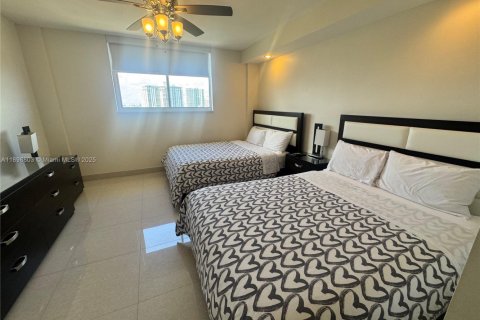 Купить кондоминиум в Санни-Айлс-Бич, Флорида 1 спальня, 93.37м2, № 2014397 - фото 10