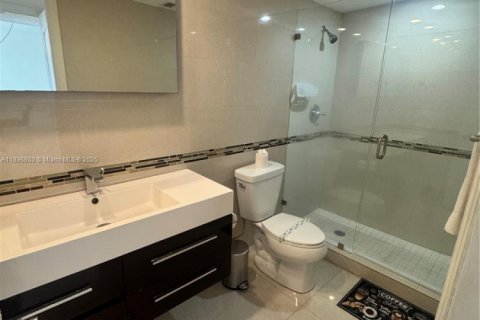 Купить кондоминиум в Санни-Айлс-Бич, Флорида 1 спальня, 93.37м2, № 2014397 - фото 8