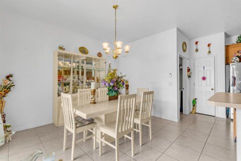 Casa en venta en Orlando, Florida, 3 dormitorios, 192.03 m2 № 1903843 - foto 21