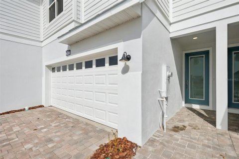 Adosado en venta en San Antonio, Florida, 3 dormitorios, 166.11 m2 № 2119847 - foto 2