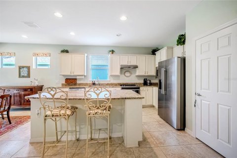 House in Ocala, Florida 2 bedrooms, 156.73 sq.m. № 2239694 - photo 14