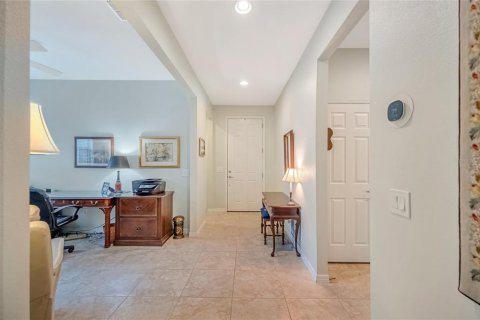 House in Ocala, Florida 2 bedrooms, 156.73 sq.m. № 2239694 - photo 4