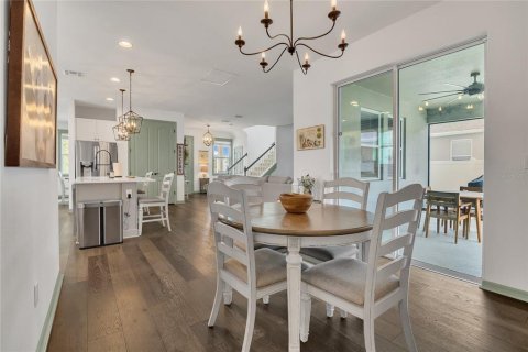 Casa en venta en Winter Garden, Florida, 4 dormitorios, 232.44 m2 № 1873631 - foto 2