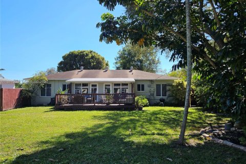 Immobilier commercial à vendre à Miami, Floride: 265.7 m2 № 2051535 - photo 27