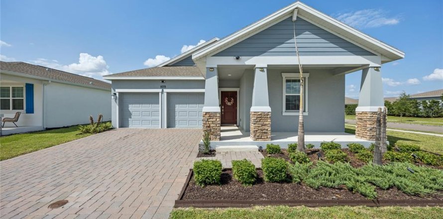 Casa en Kissimmee, Florida 4 dormitorios, 199.83 m2 № 2216108