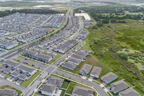 Casa en venta en Kissimmee, Florida, 4 dormitorios, 199.83 m2 № 2216108 - foto 30
