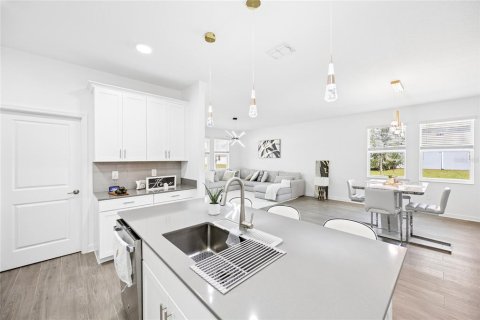 Casa en venta en Kissimmee, Florida, 4 dormitorios, 199.83 m2 № 2216108 - foto 8