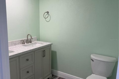 Touwnhouse à vendre à Seminole, Floride: 4 chambres, 201.97 m2 № 2095640 - photo 10