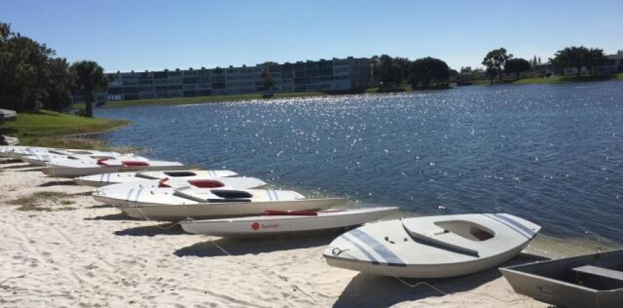 Condo in West Palm Beach, Florida, 1 bedroom № 1118967