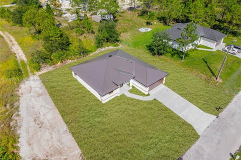 Купить виллу или дом в Лихай-Эйкерс, Флорида 3 спальни, 145.11м2, № 1954760 - фото 3