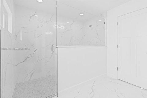 Купить виллу или дом в Лихай-Эйкерс, Флорида 3 спальни, 145.11м2, № 1954760 - фото 26